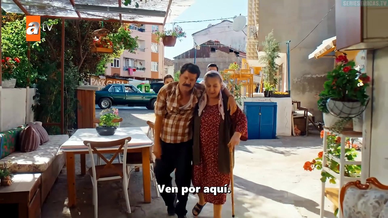Alti Ustu Istanbul - Capitulo 4 - ESPANOL SUB