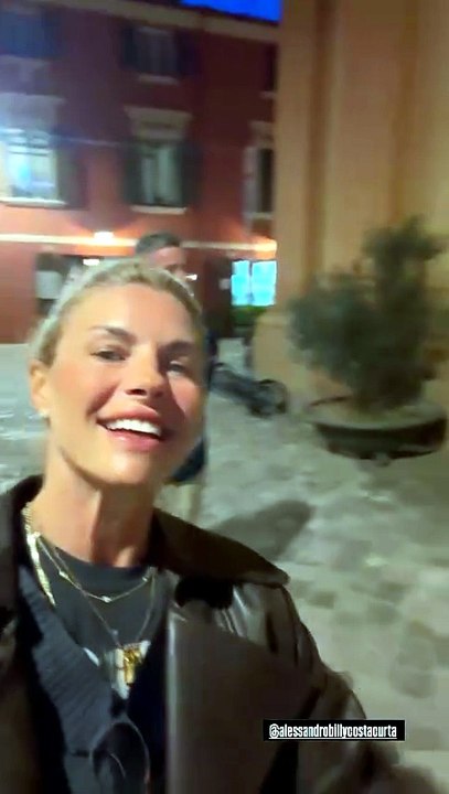 Martina Colombari e Billy Costacurta tornano nella "loro" chiesa