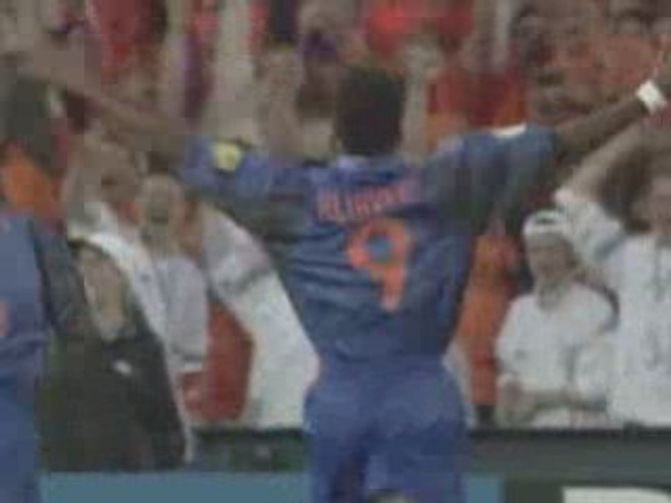 Netherlands_denmark but kluivert