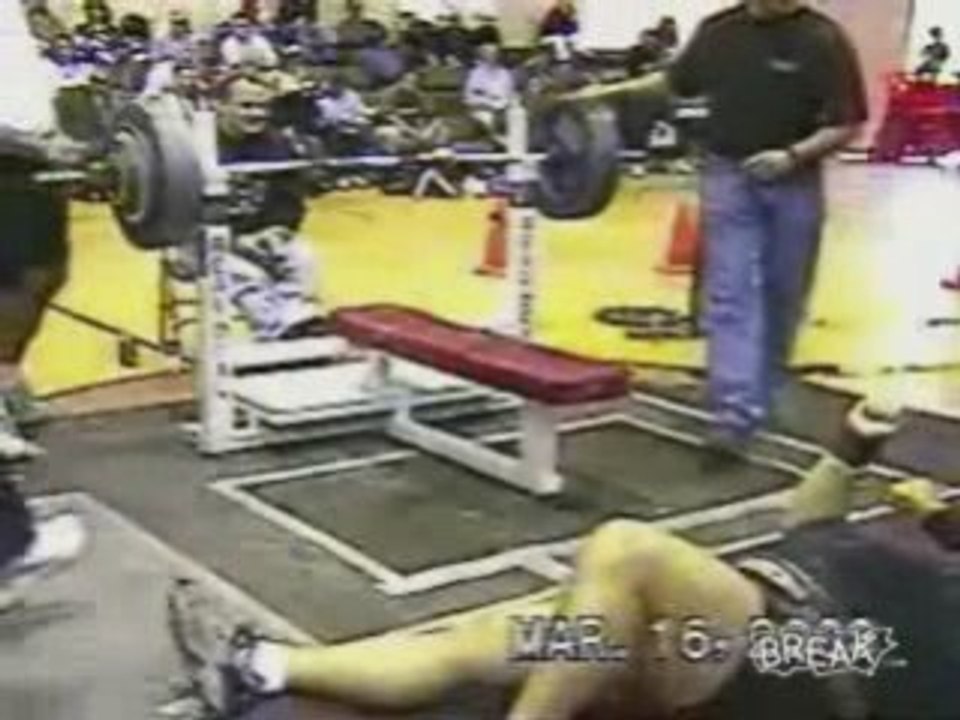 Weightlifter Knocks Himself Out Cold