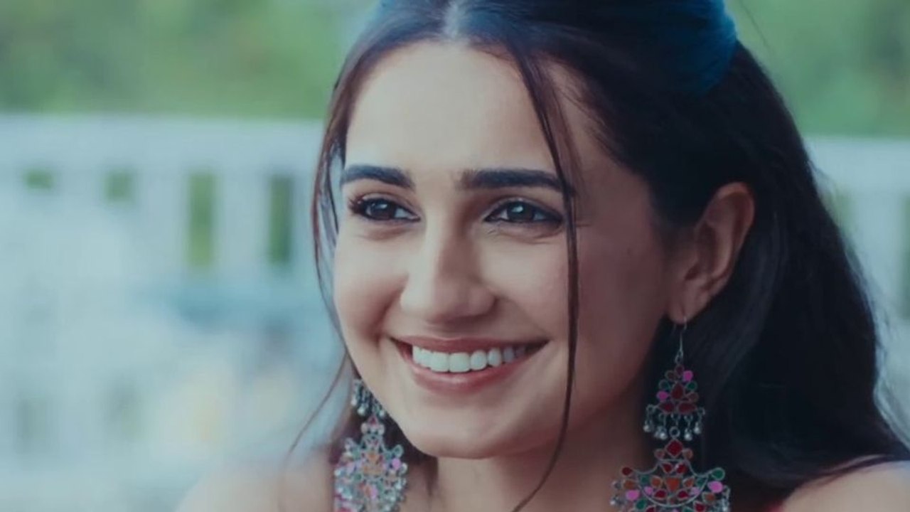 Musafir Cafe Trailer OV