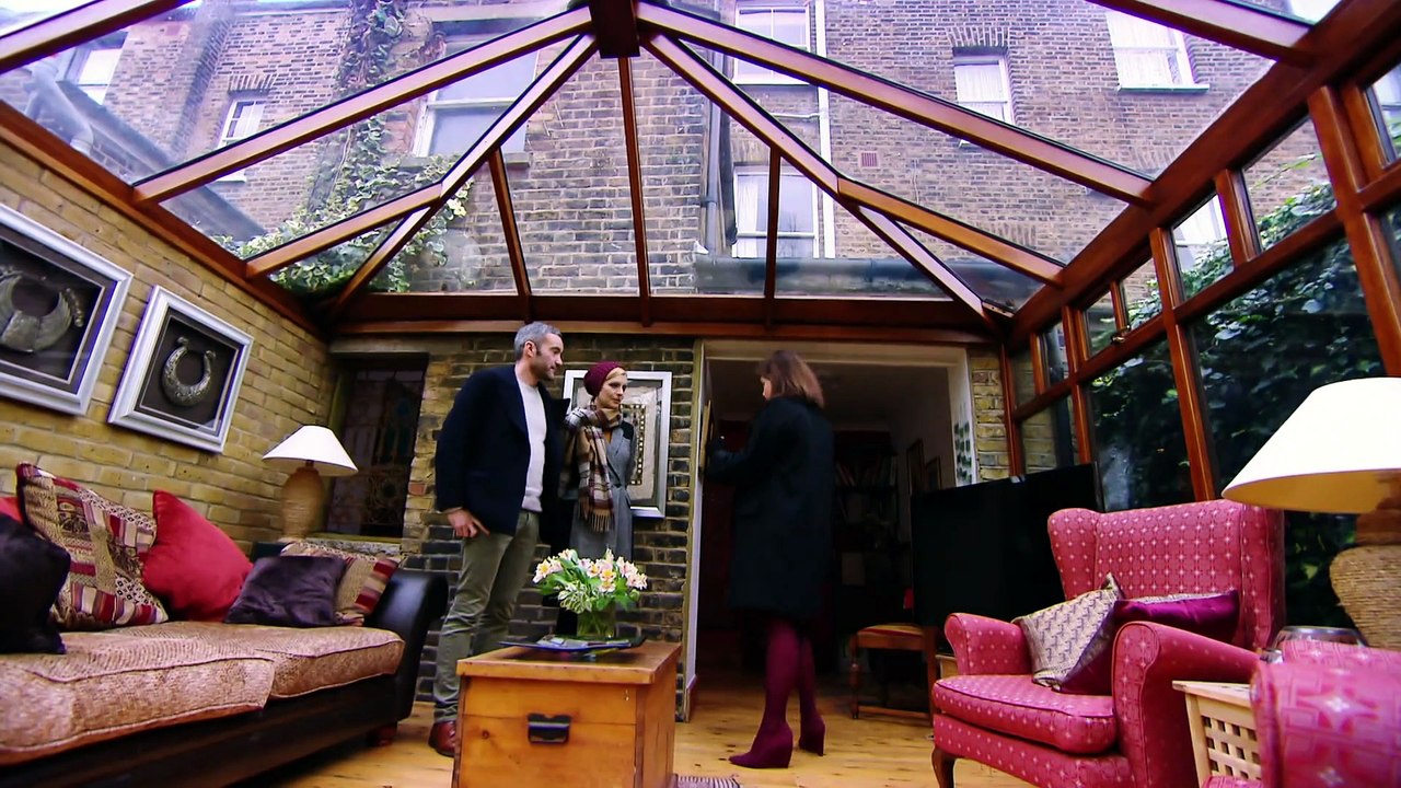 Location Location Location S24E05