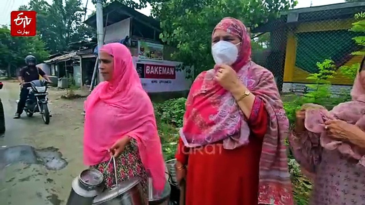 پلوامہ: پنگلینہ میں پانی کی شدید قلت، مقامی لوگ...
