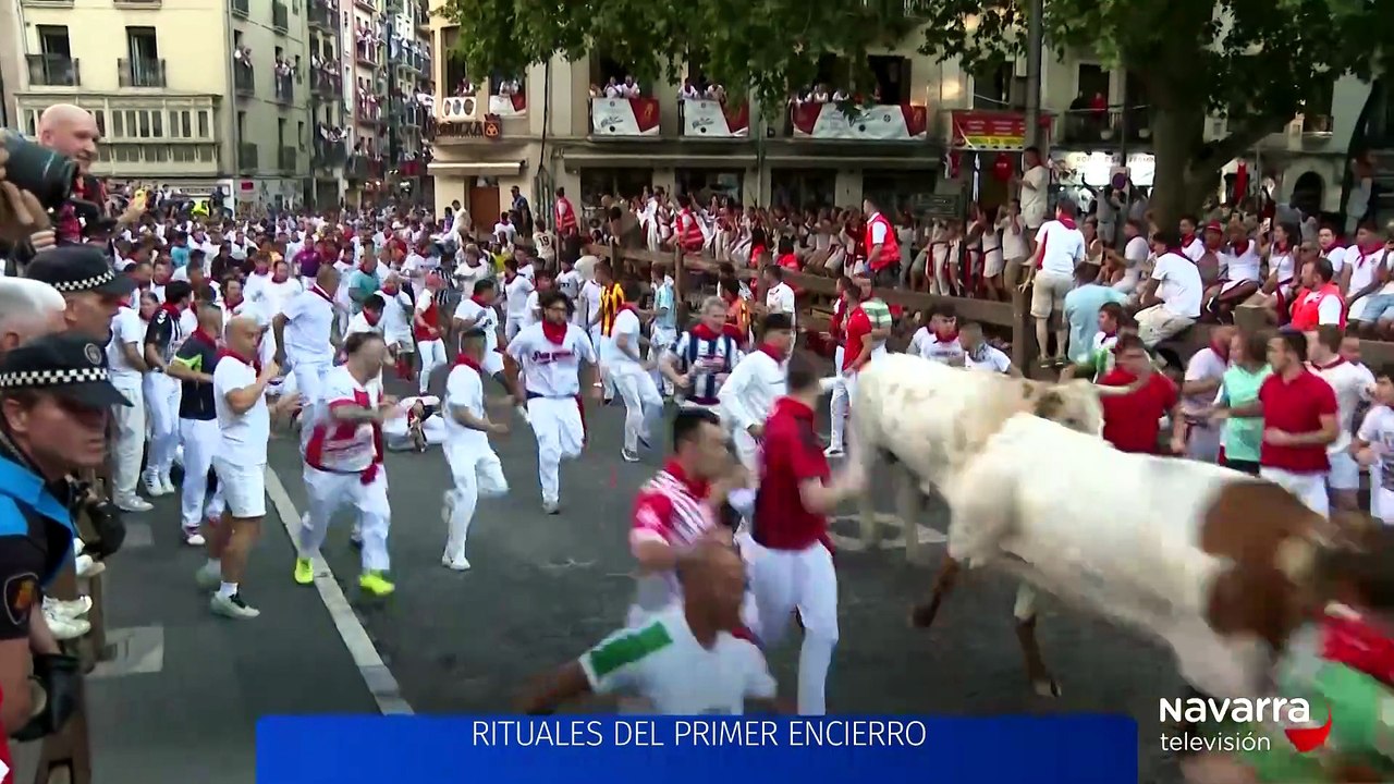 El primer encierro es también momento de reencuentros