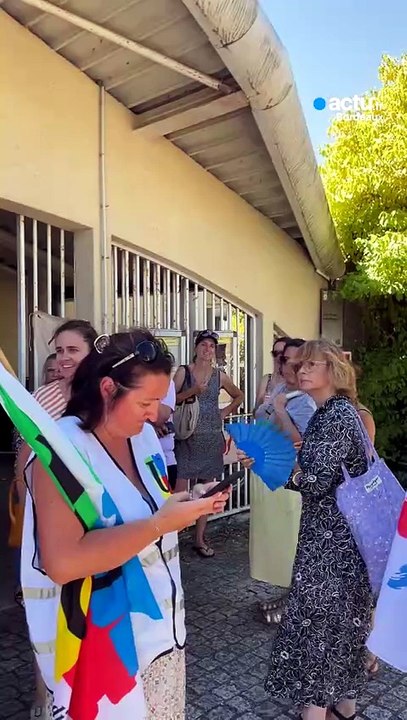 Ils manifestent pour garder leur salle de classe à Bordeaux