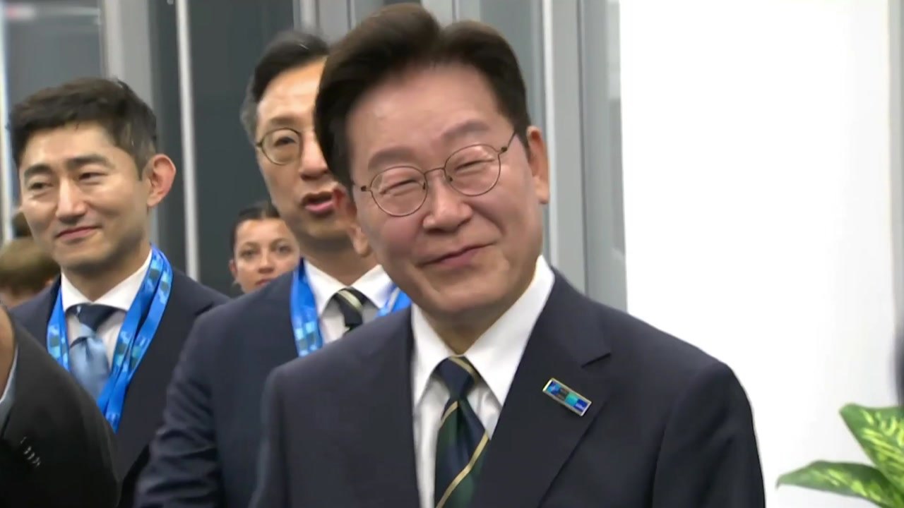 이 대통령, 나토 사무총장 면담..."관계 발전 노력에 감사" / YTN