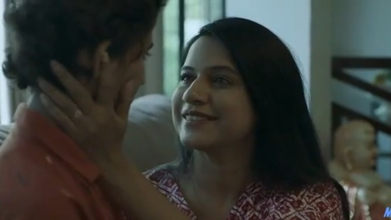 Nay Varan Bhat Loncha Kon Nay Koncha (ENG subtittle) [crime ] Marathi Movie