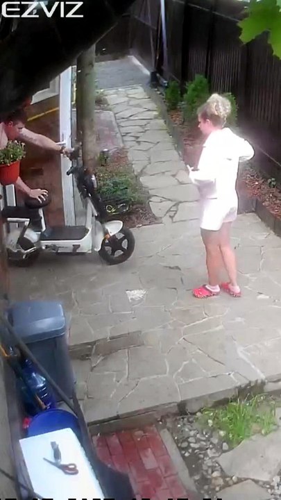 Wife Accidentally Hits the Throttle and Takes Off on Electric Scooter | Funny Mishap in Moscow