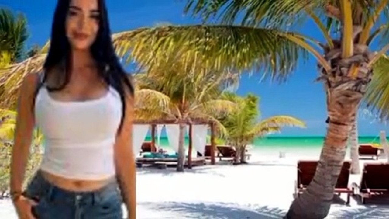 Plus Size Model Trinity Jane Biography