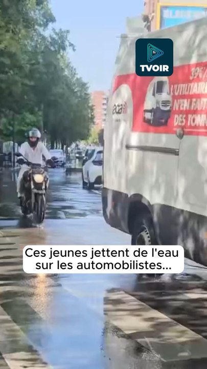 De jeunes parisiens arrosent les automobilistes ! 😬