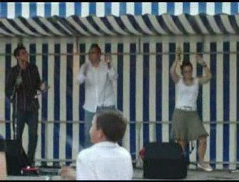 Laury Les démons de minuit Fête de la musique 2008.