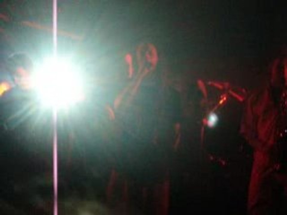 Danakil au Batofar, Dialogue de sourds