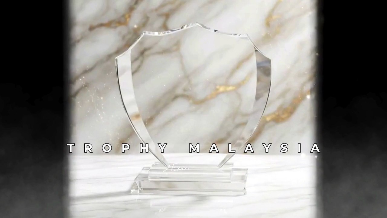 Crystal Shield Plaques at Trophy-World Malaysia | Custom Trophies & Plaques Supplier