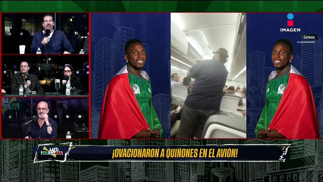 Ovacionaron a Julián Quiñones en el avión | La Delantera