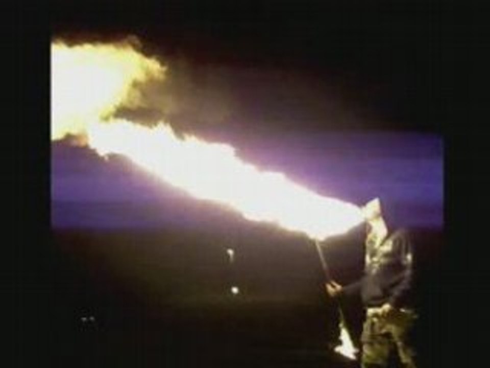 ~~-~ staff cracheur de feu et bolas ~-~~ 29/06/08 2