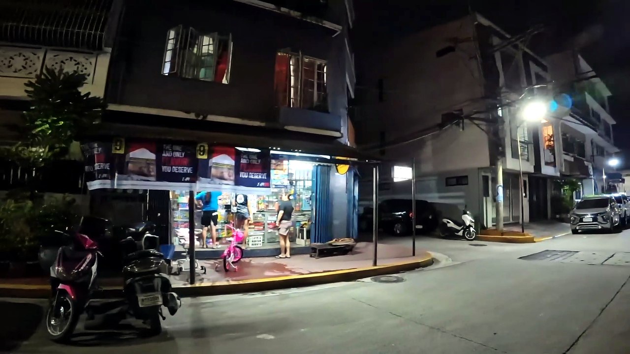 Decent Neighborhood on Calamba Street in Manila City in the Philippines