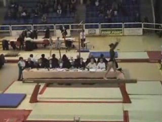 Emilie a la poutre au demi finale 2008