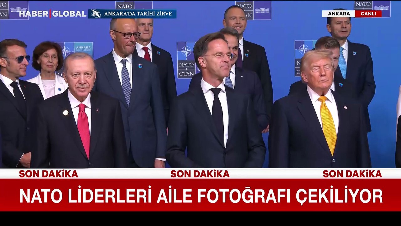 NATO liderleri aile fotoğrafı çekildi