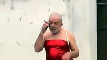 LULA ....DAMA DE VERMELHO