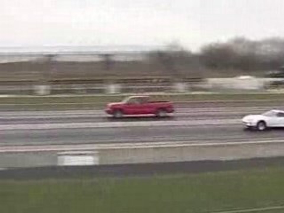 Toyota supra le feux aucul !