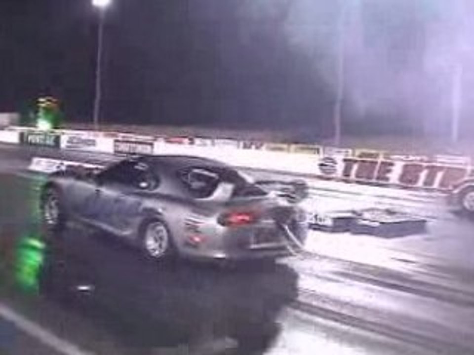 Toyota supra tres rapide