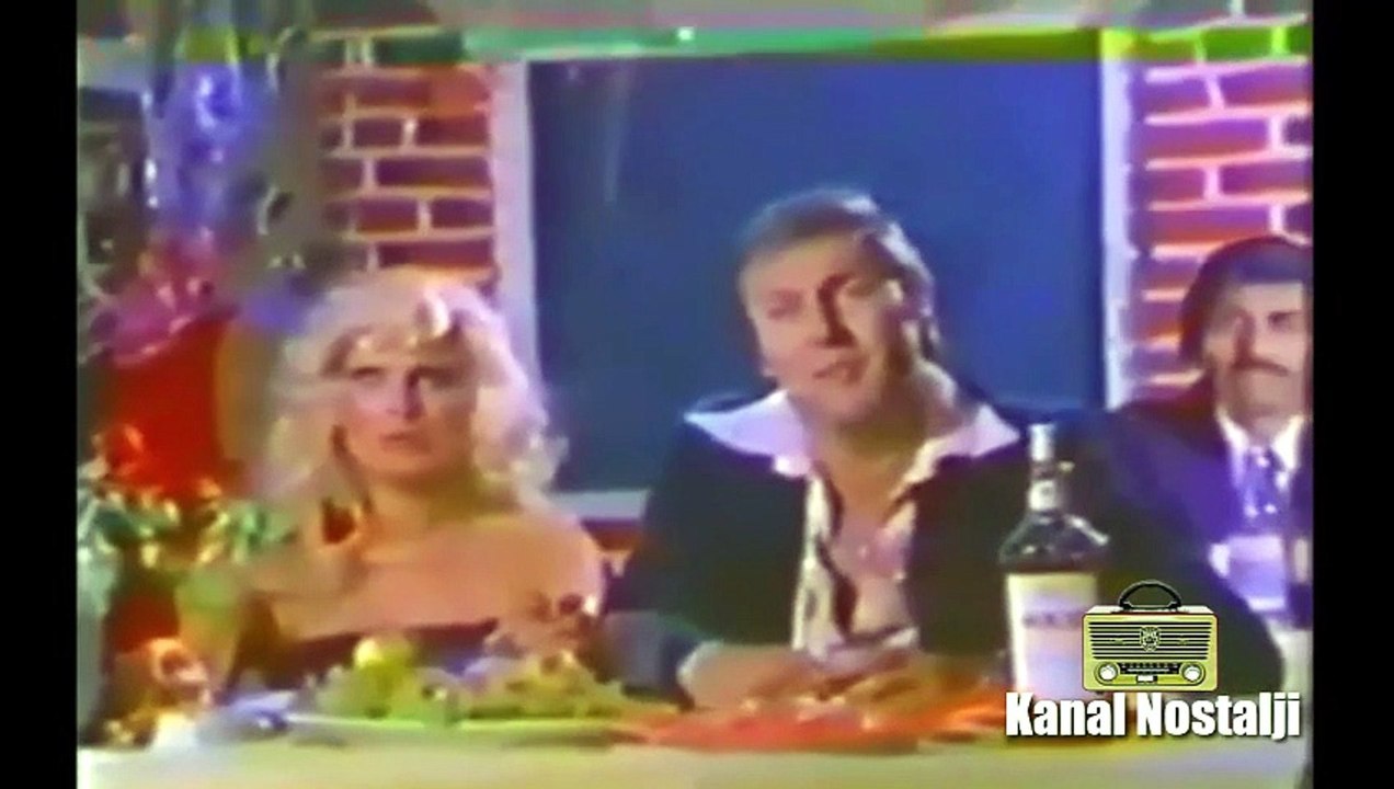 1979 Kaldırım Dilberi ZERRİN DOĞAN AYLİN BERKAY TARIK ŞİMŞEK Türk Filmi İzle [Full Movie]