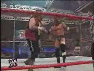 Triple H VS Mick Foley - Cage - The Best Match - wwe part 1