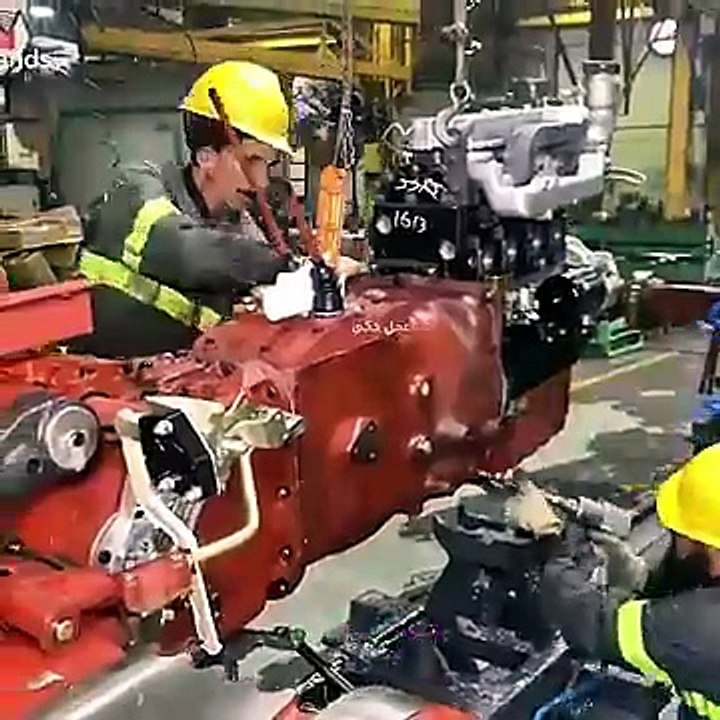داخل مصنع الجرارات الحديثة في بيشاور😮 #shorts