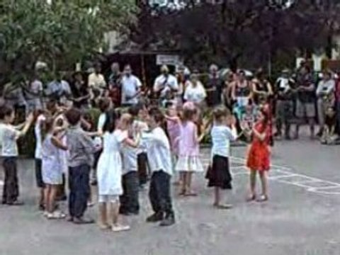 SPECTACLE fin d'année scolaire 2008