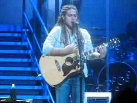 Jason Castro sings Crazy Glendale AZ