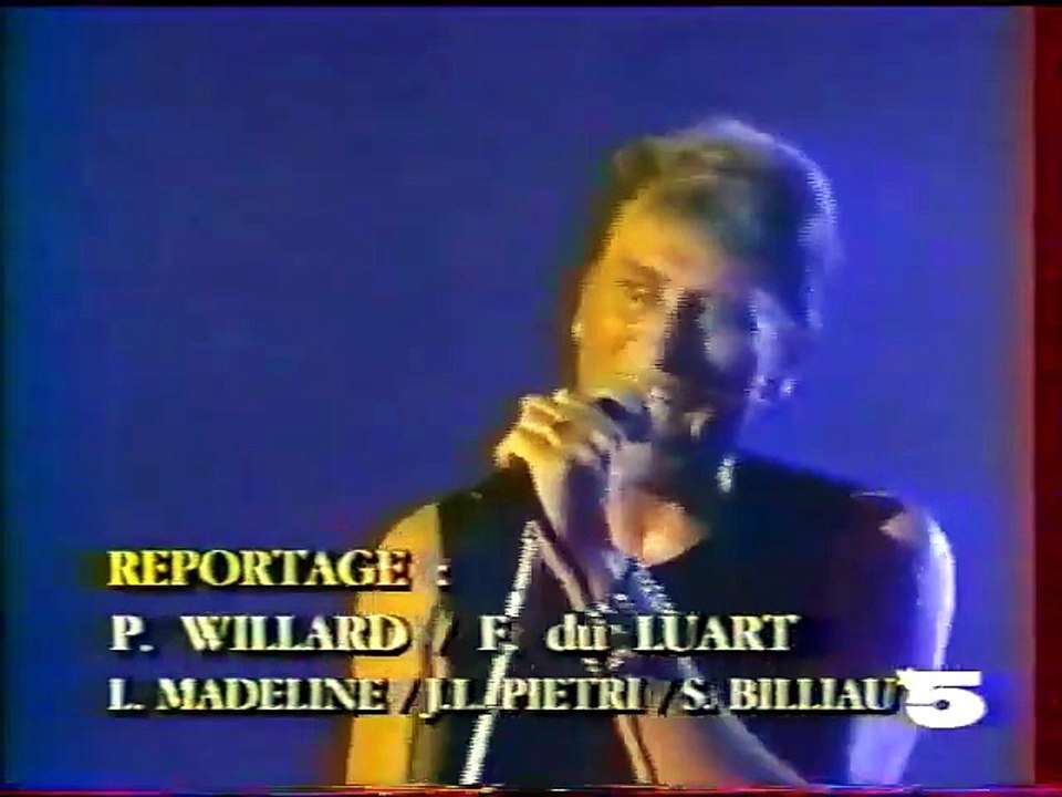 1990 - Johnny Hallyday dans sa loge à Bercy dans le Journal de 19H45 de La Cinq (19 Septembre)