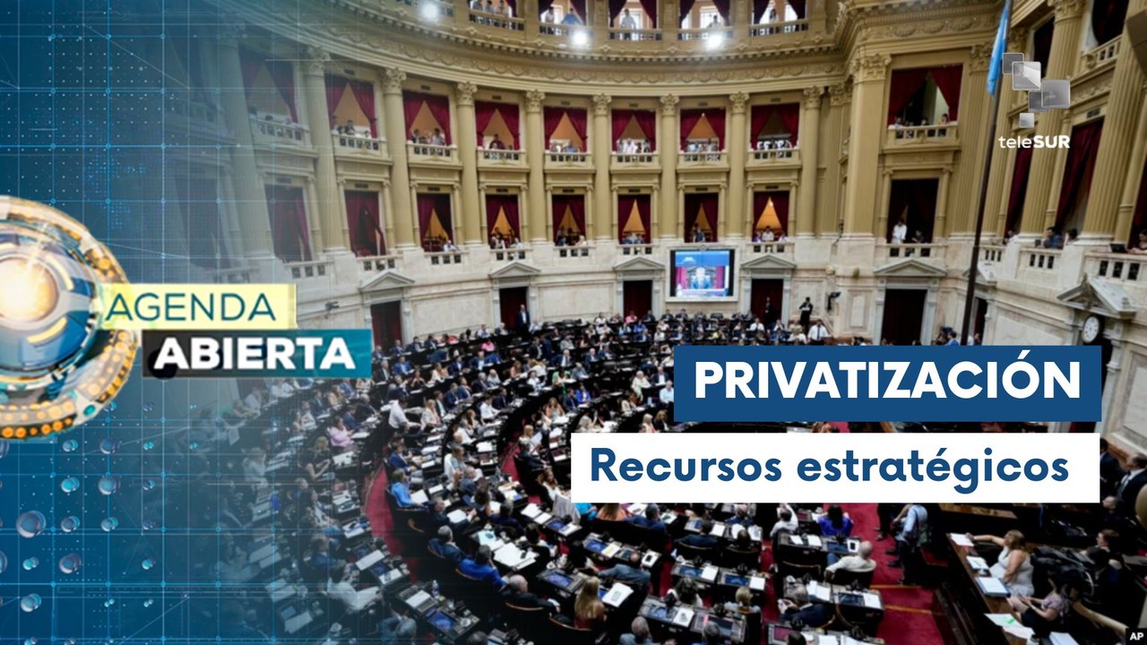 Argentina privatiza centrales nucleares y recursos estratégicos