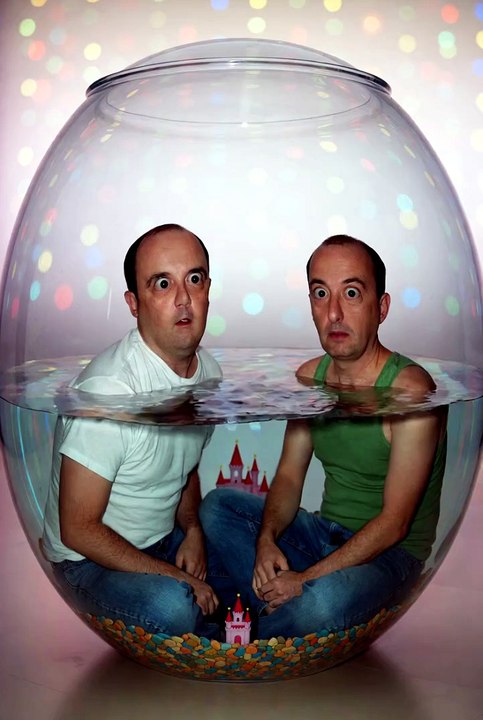 WHEN OLD PHOTOSHOP MEETS AI TECHNOLOGY 2