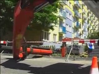 Lubin: Wypadek-złamało się ramię dźwigu