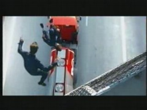 Jerome stunt - Pub // Commercial - Maximum Card 2002