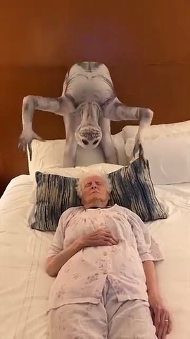 Terrifying Creature Comes After Sleeping Grandma || Ross Smith #horror #horrormovies #englishmovies #movies