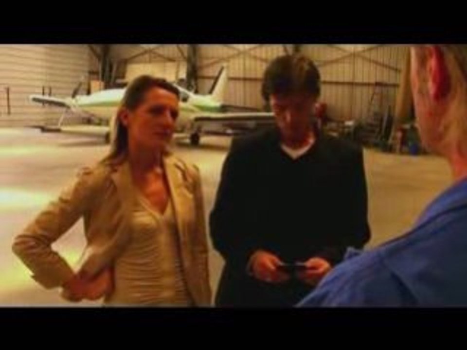 Zone08 Episode 1 pilote Disparition Extrait 2005