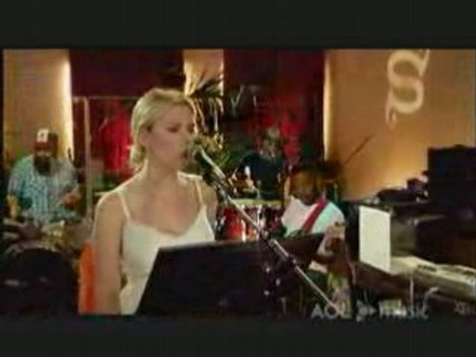 Scarlett Johansson- Anywhere i lay my head