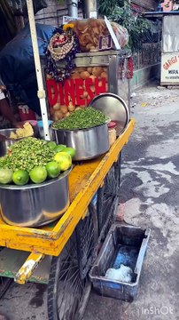 Pani puri in Kolkata. #panipuri #puchka #kolkata #food #streetfood