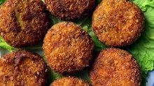 Golden, crispy, and stuffed with gooey cheese 🧀✨ These Cheesy Chicken Cutlets a