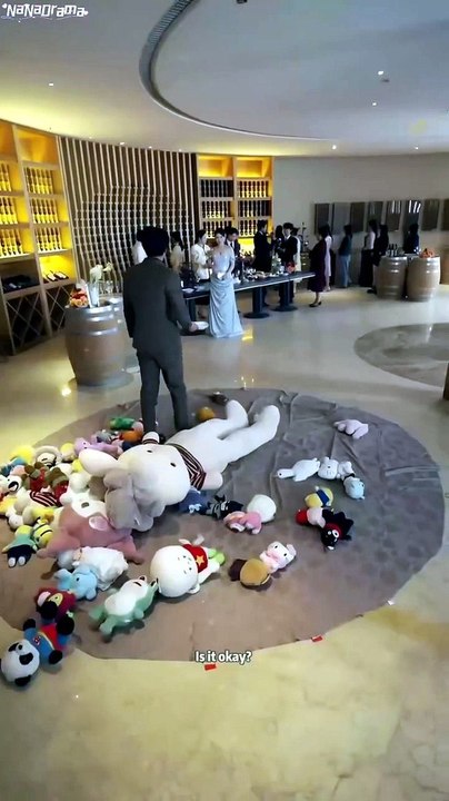 Husband Hides Lover In Giant Bunny!Exposed—She Married CEO,He Regrets!