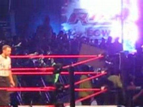 Entrada HBK Arena Santiago WWE Raw 2-7-08