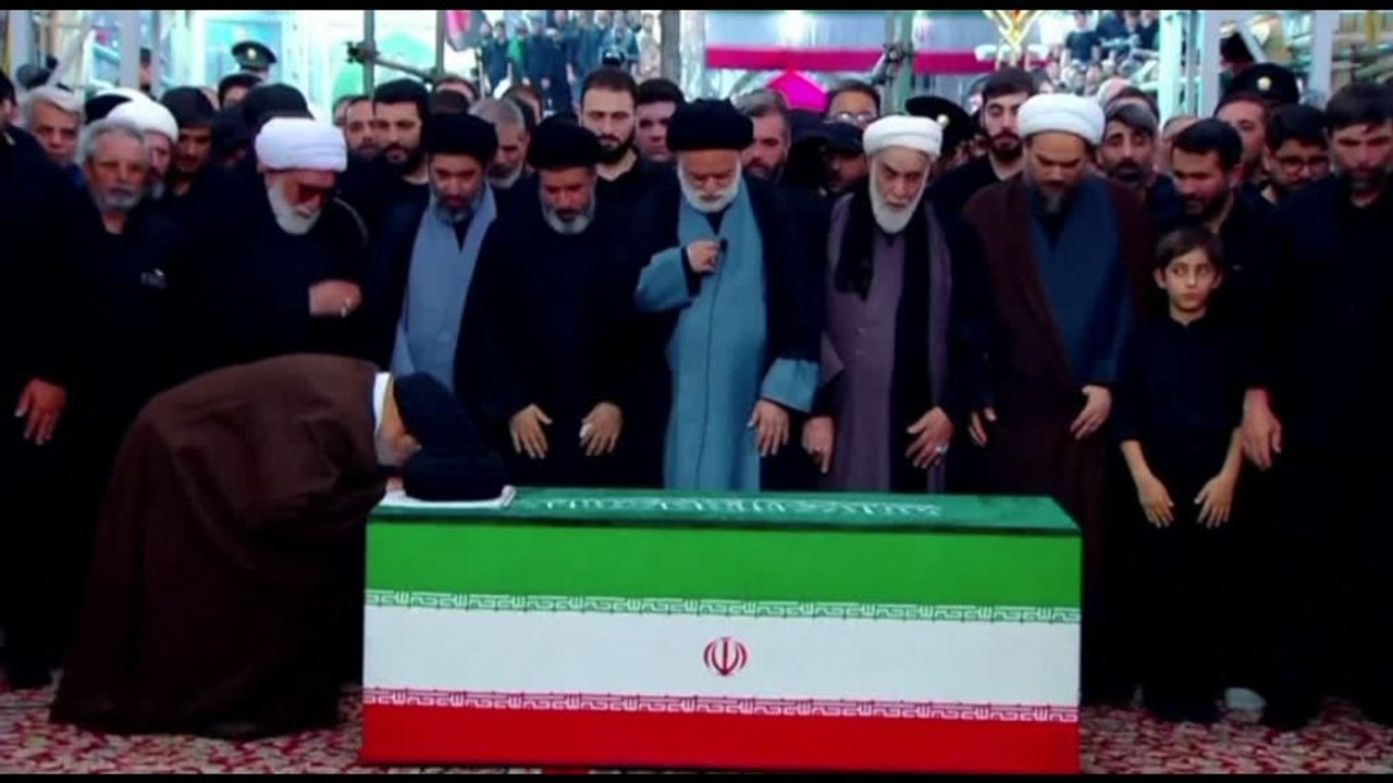 Iran, Ali Khamenei sepolto a Mashhad dopo giorni di cerimonie funebri