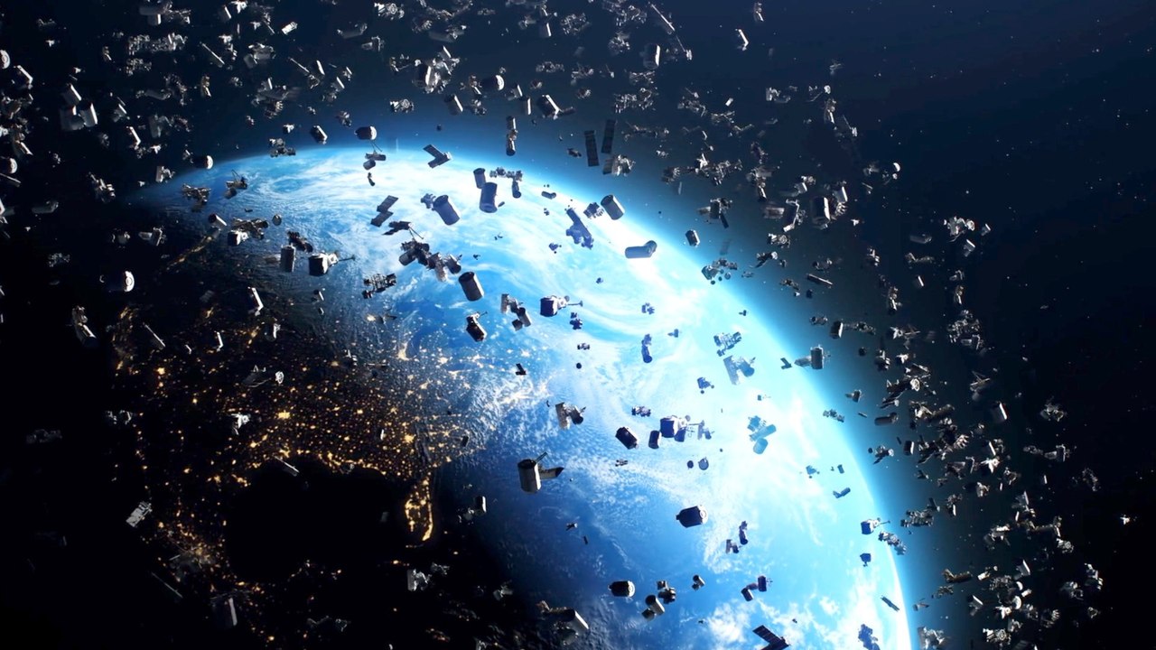 FCC fines satellite owner in first-ever orbiting decommissioning case