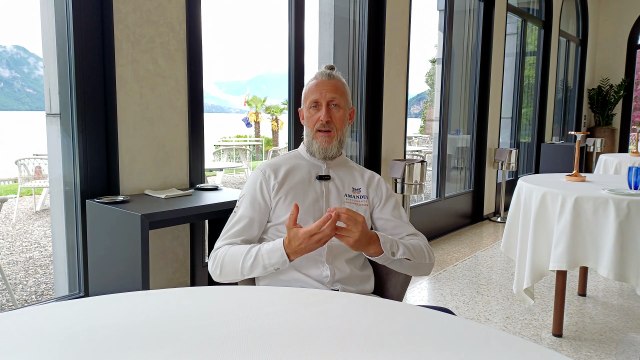 Il risotto fresco con gamberi rossi crudi dello chef Luca Mozzanica: Il segreto? Mantecatura con crema di basilico