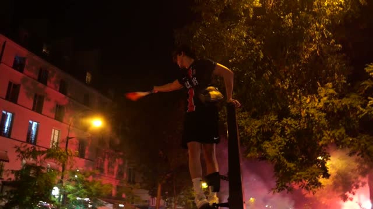 Party in Paris as France reach World Cup semi-final