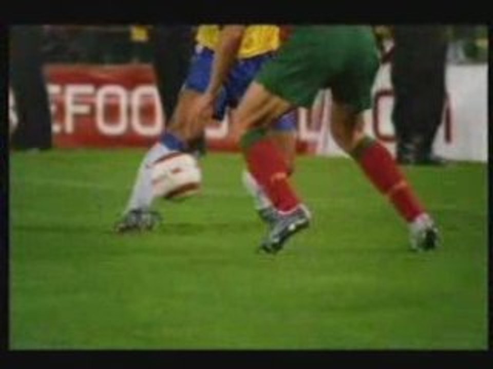 Pub Nike Ole 2004 Football