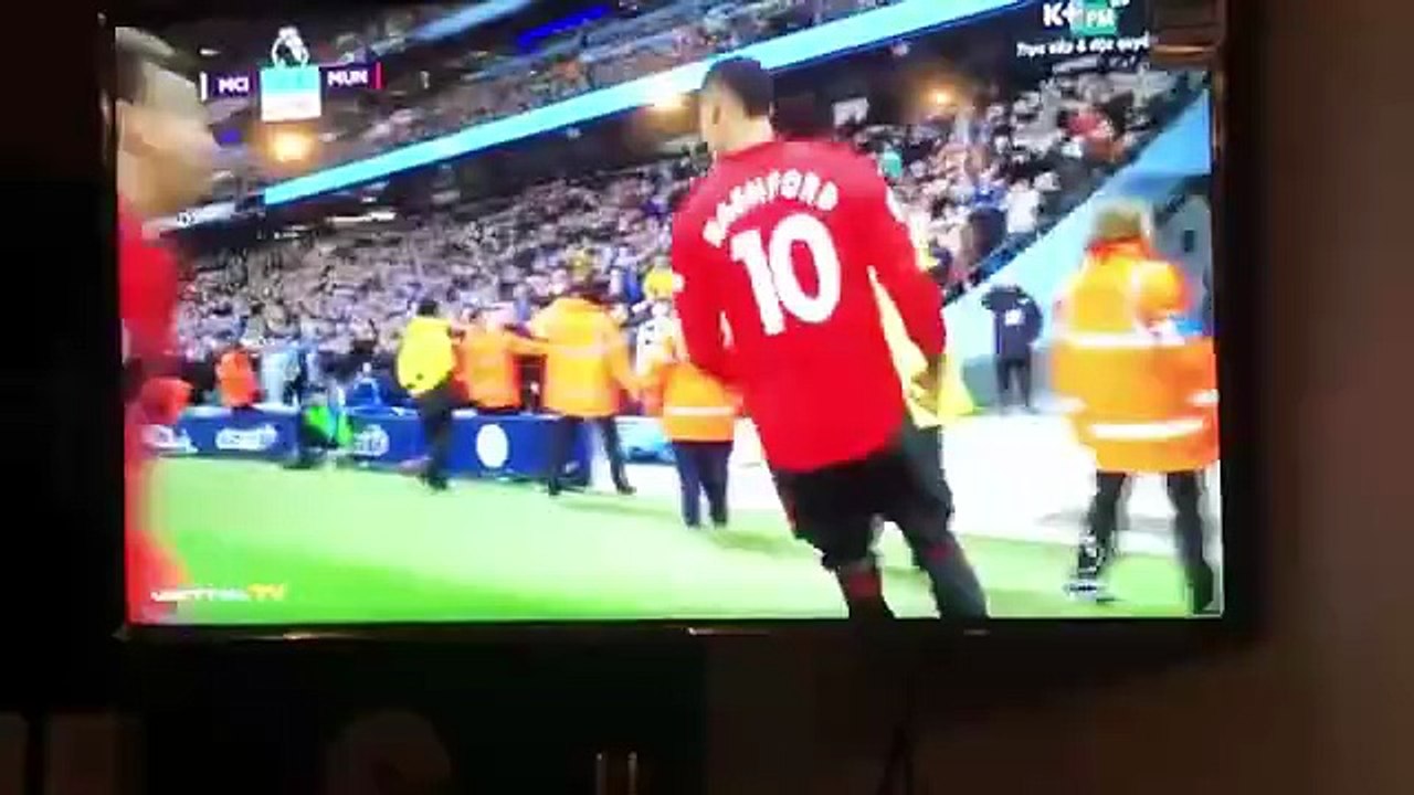 Xem Lại Bàn Thắng mở tỉ số từ Chấm 11 m của Marcus Rashford trong Trận Đấu gặp Manchester City