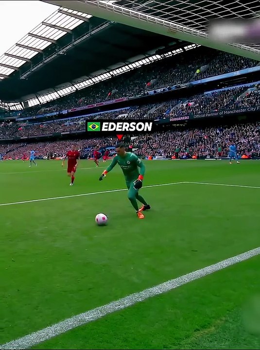 When Ederson Gets Bored 🤯🔥⚽