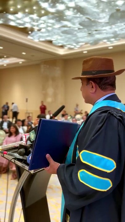 I proudly dedicate this honorary doctorate to Pakistan, said Ahmad Shafiq!